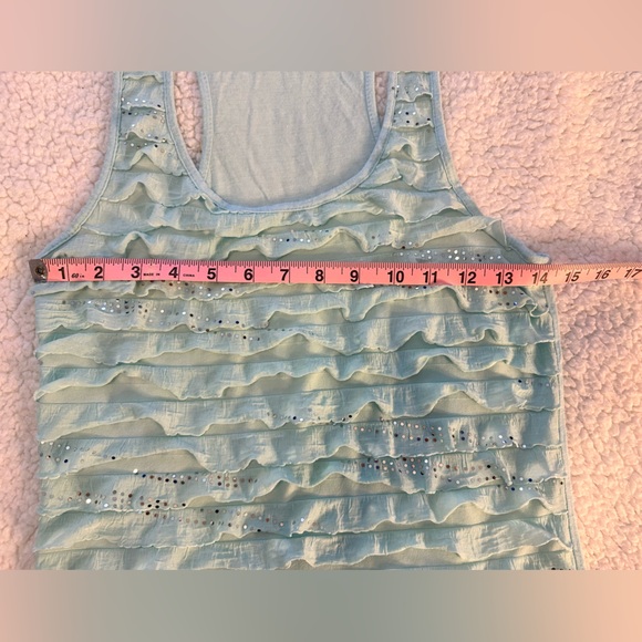 Women’s seafoam green, sparkle ruffles tank. LARGE - Picture 4 of 7